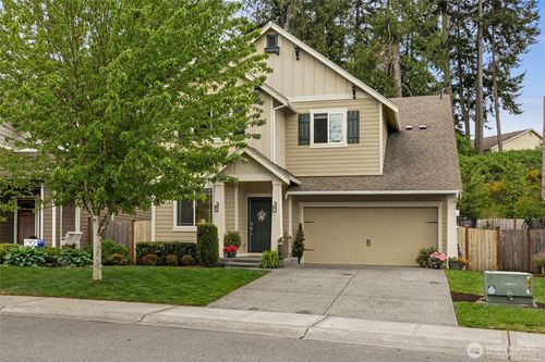 18514 18th Ave E, Spanaway, WA, 98387-8588 | Card Image