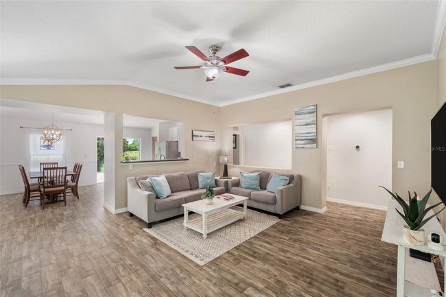 7103 Bridgeview Dr, House other with 3 bedrooms, 2 bathrooms and null parking in WESLEY CHAPEL FL | Image 9