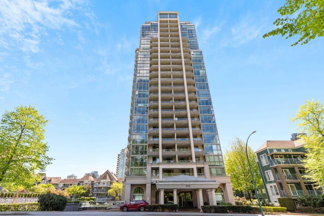 102 - 3070 Guildford Way, Condo with 2 bedrooms, 2 bathrooms and 1 parking in Coquitlam BC | Image 2