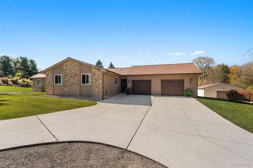 1500 S Baldwin Rd, Oxford, MI, 48371-5610 | Card Image