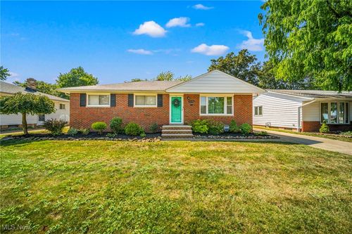 1296 Bonnie Ln, Mayfield Heights, OH, 44124-1804 | Card Image