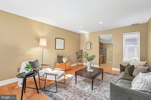 f-32 W Montgomery St, BALTIMORE, MD, 21230-3852 | Card Image