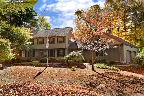 266 Farmington Ave, Berlin, CT, 06037-1221 | Card Image