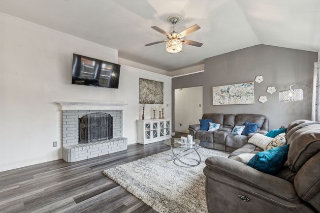 10508 Aransas Dr, House other with 3 bedrooms, 2 bathrooms and null parking in Fort Worth TX | Image 8