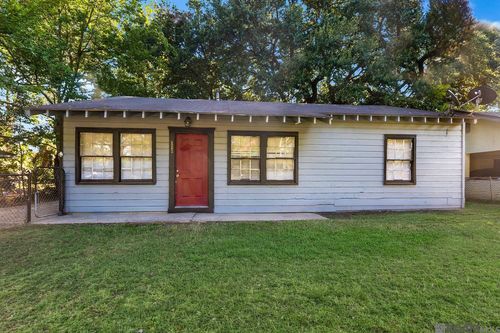 5262 E Brookstown Dr, Baton Rouge, LA, 70805-3726 | Card Image