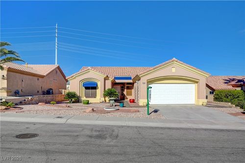 10020 Villa Ridge Dr, Las Vegas, NV, 89134-7636 | Card Image
