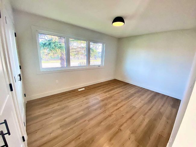 333 Grey St, House other with 3 bedrooms, 3 bathrooms and 6 parking in Granum AB | Image 22