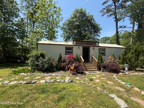 207 N Broad St, Everetts, NC, 27825-9708 | Card Image