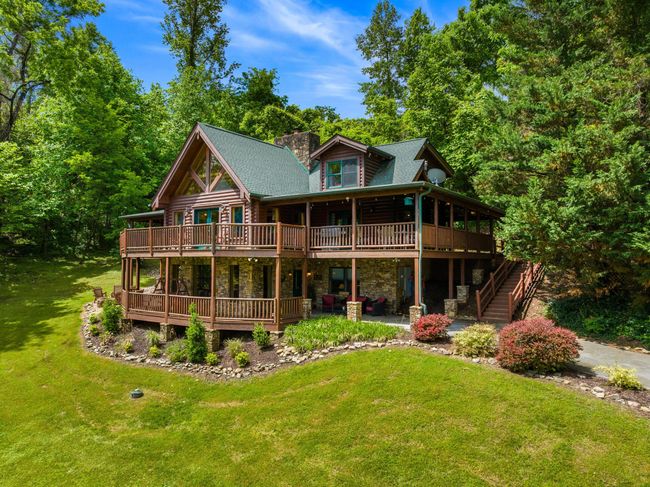 2414 Walnut Cove Way, House other with 4 bedrooms, 6 bathrooms and null parking in Sevierville TN | Image 44