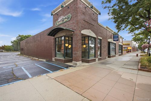 29525 Ford Rd, Garden City, MI, 48135-2319 | Card Image