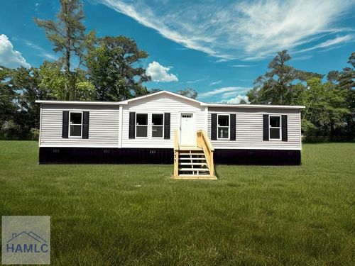 260 W 1st St, Midway, GA, 31320-7301 | Card Image