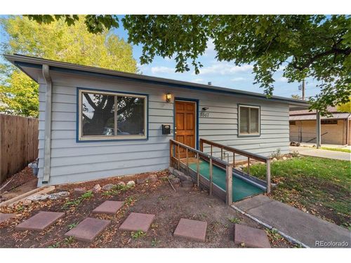 5567 E Asbury Ave, Denver, CO, 80222-4814 | Card Image