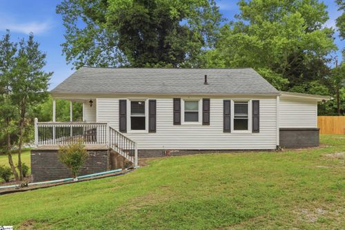 532 Gentry Memorial Highway, Easley, SC, 29640 | Card Image