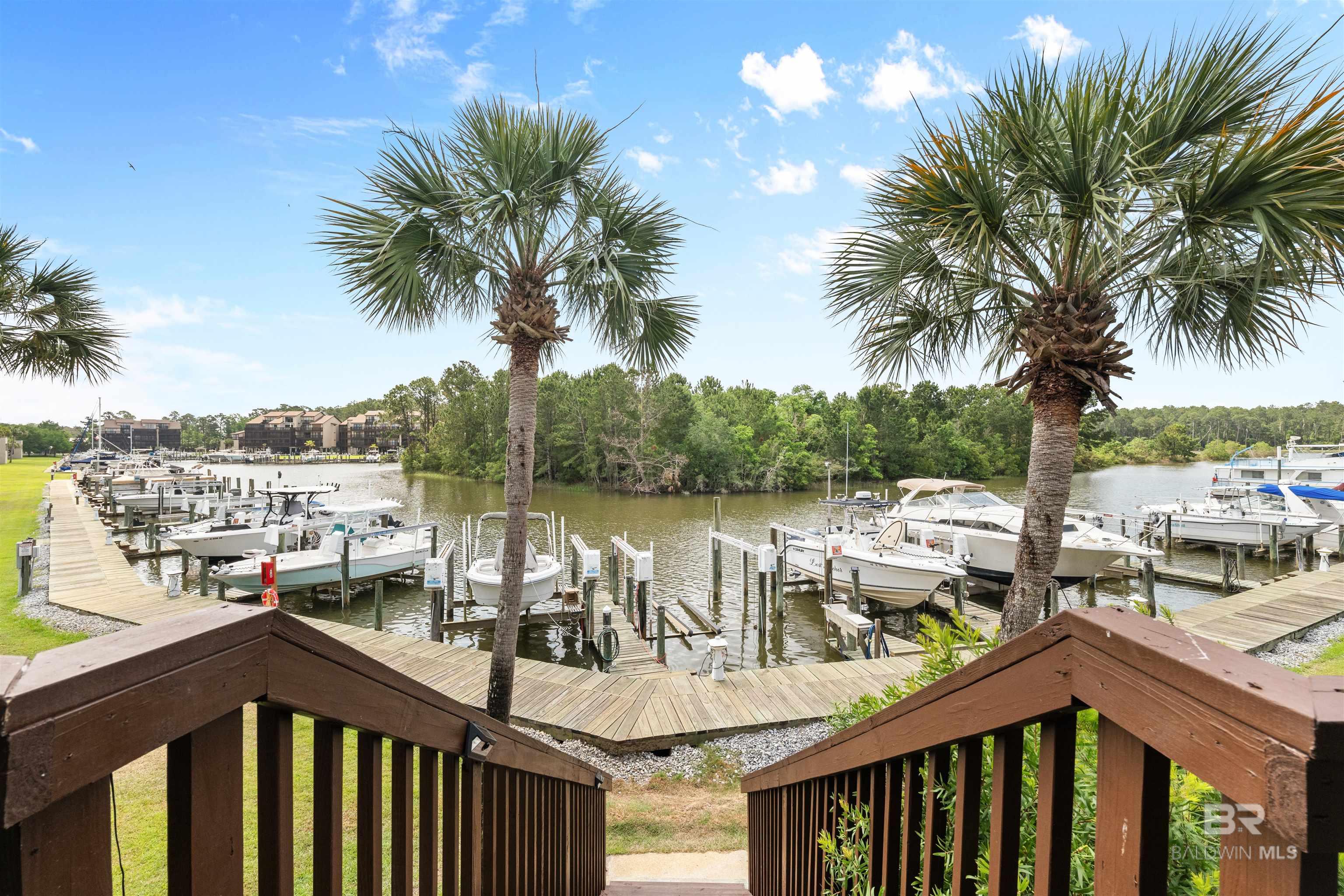 Spinnaker Dr, Gulf Shores, AL 36542