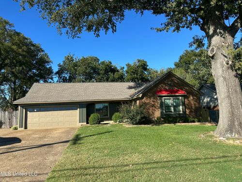 796 Rasco Rd W, Southaven, MS, 38671-3935 | Card Image