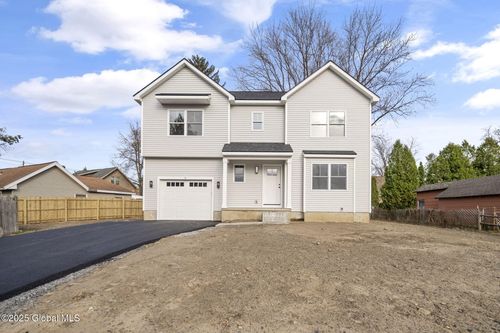 3 Gasner Ave, Schenectady, NY, 12304-4190 | Card Image