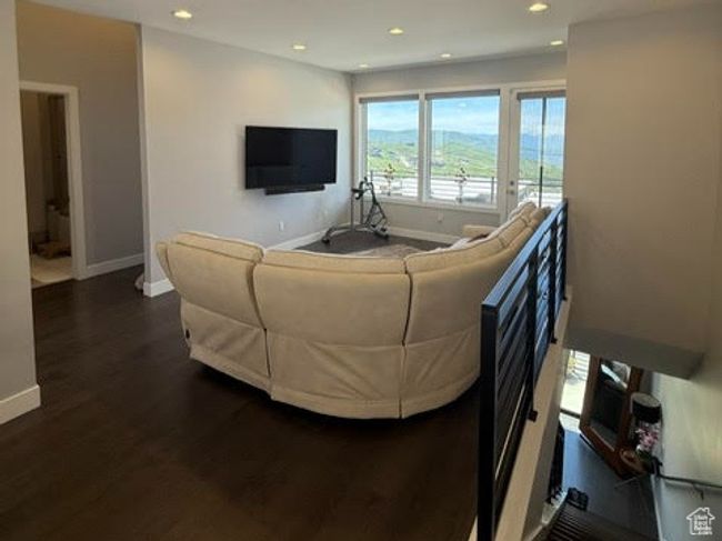 795 E Miner Way, Townhouse with 3 bedrooms, 3 bathrooms and 2 parking in Hideout UT | Image 18