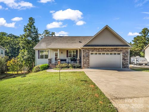 261 Glendower Ln, Chesnee, SC, 29323-7925 | Card Image