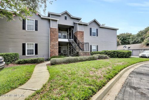 1621-10000 Gate Pkwy N, JACKSONVILLE, FL, 32246-8280 | Card Image