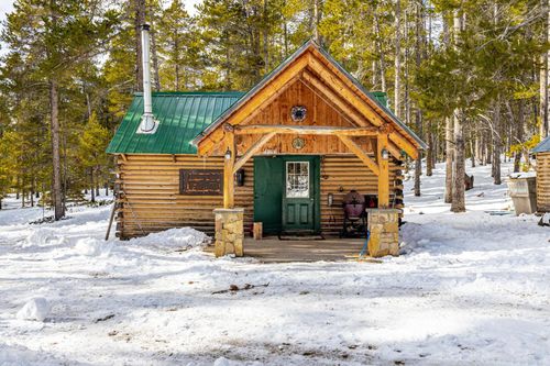 10486 Casper Mountain Road, Casper, WY, 82601 | Card Image