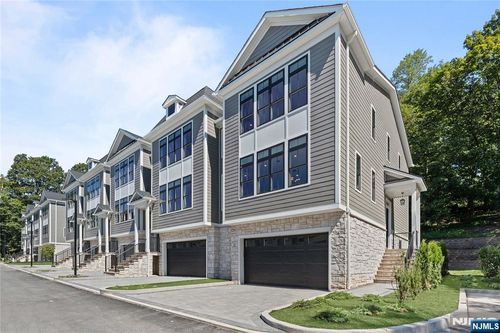 188 Broadway, Woodcliff Lake, NJ, 07677 | Card Image