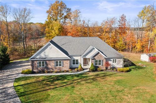 14390 Lexington Ln, Novelty, OH, 44072-9424 | Card Image