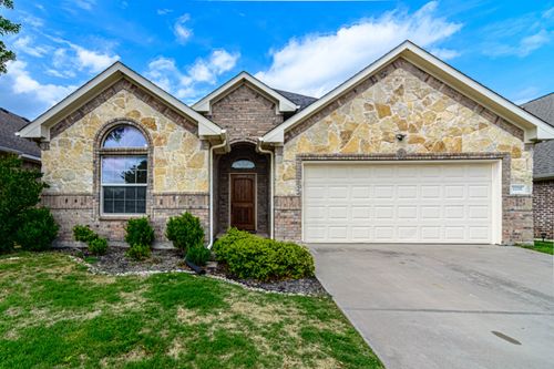 1225 Fallow Deer Dr, Burleson, TX, 76028-6857 | Card Image