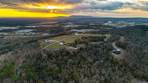 317 Apple Ln, Russellville, AR, 72802 | Card Image