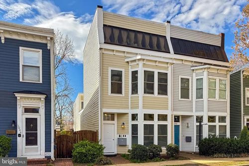 1008 Pendleton St, ALEXANDRIA, VA, 22314-2286 | Card Image