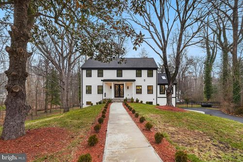 9201 Farnsworth Dr, POTOMAC, MD, 20854-4504 | Card Image