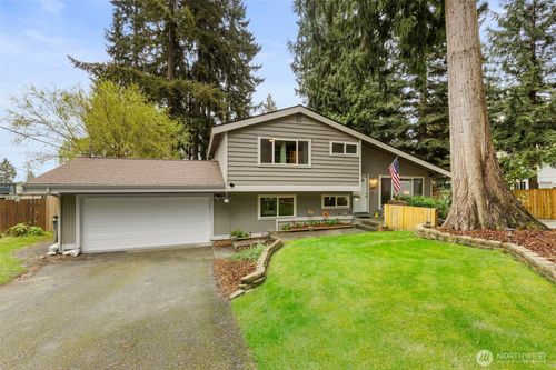 4460 Fir Dr Ne, Bremerton, WA, 98310-8401 | Card Image