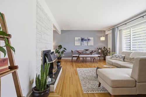 1856 Windermere Ave, Port Coquitlam, BC, V3B2K4 | Card Image