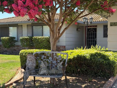 24 Brodie Dr, Galt, CA, 95632-2319 | Card Image