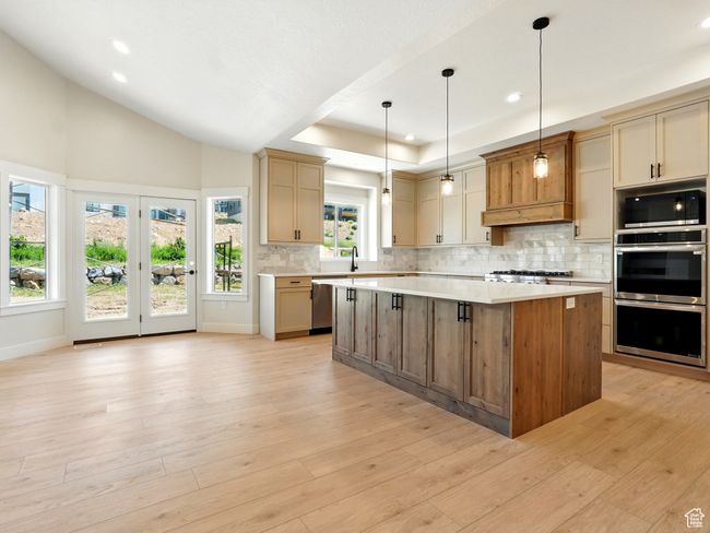 2023 S 150 W, House other with 6 bedrooms, 5 bathrooms and 4 parking in Perry UT | Image 11
