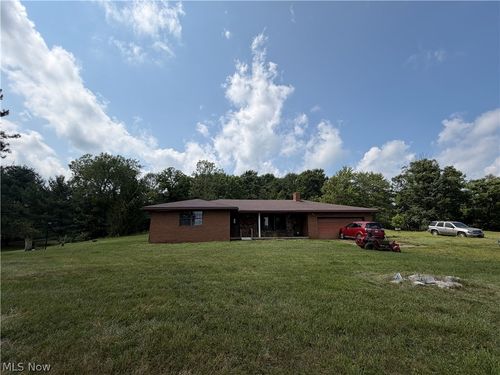 3260 Tabor Ridge Road Ne, Mineral City, OH, 44656 | Card Image