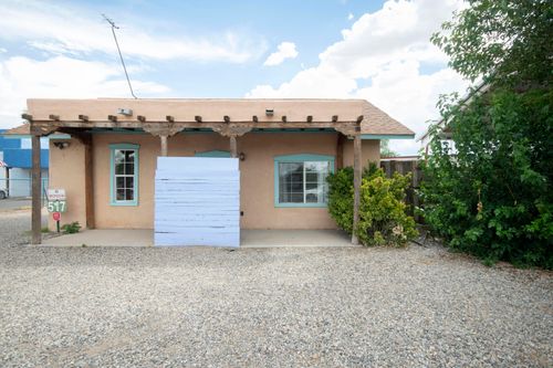 517 Reinken Ave, Belen, NM, 87002-4531 | Card Image