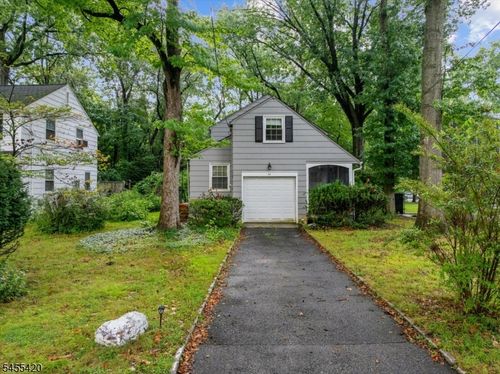 56 Denham Rd, Springfield, NJ, 07081-1121 | Card Image