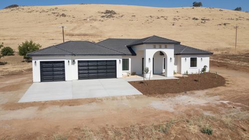 16716 Spotted Fawn Ct, Springville, CA, 93265-9389 | Card Image