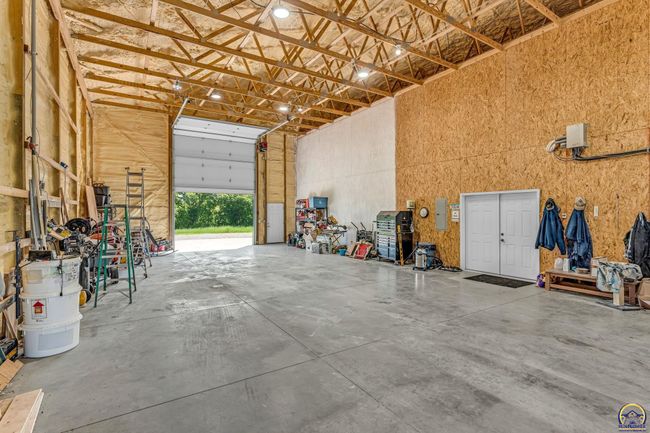 14426 110 Th St, House other with 5 bedrooms, 3 bathrooms and null parking in Oskaloosa KS | Image 52