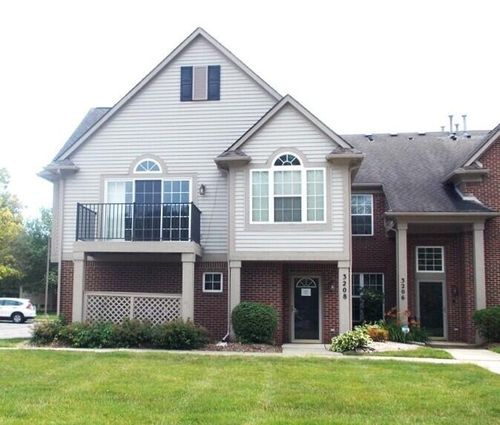 3208 Primrose Ln, Ypsilanti, MI, 48197-3215 | Card Image