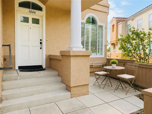 1044 S Rossano Way, Anaheim, CA, 92808-2430 | Card Image