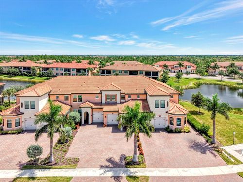 202-10212 Staggerbush Dr, VENICE, FL, 34293-1768 | Card Image