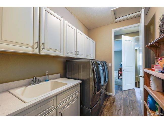 22662 E Narrowleaf Cir, House other with 5 bedrooms, 3 bathrooms and null parking in Aurora CO | Image 20
