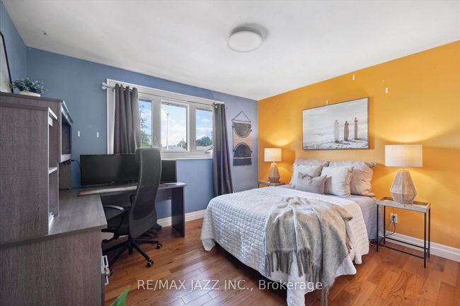 808 Ferndale St, House other with 5 bedrooms, 4 bathrooms and 4 parking in Oshawa ON | Image 26