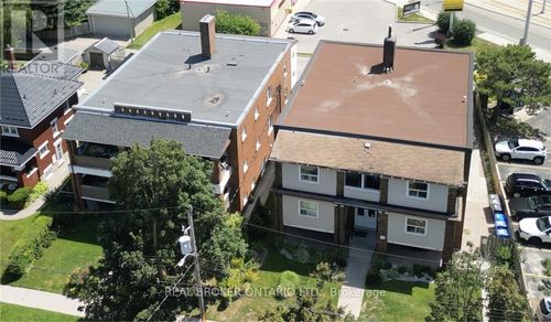 17 Louisa St, Kitchener, ON, N2H5L7 | Card Image