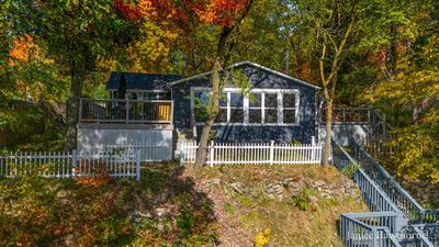 WM5757headlakedr-11 | Image 2