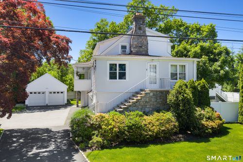 19 Urban St, New Canaan, CT, 06840-4932 | Card Image