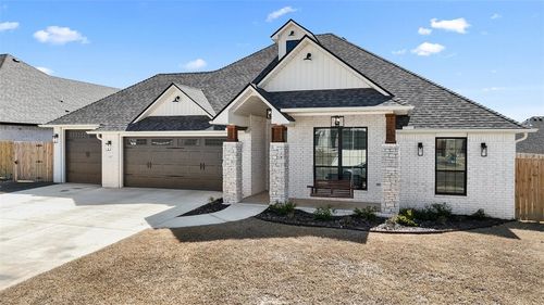 1907 Higgins St, Pea Ridge, AR, 72751-3072 | Card Image