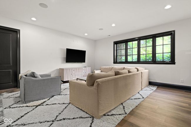 Living area in Bunk Room | Image 80