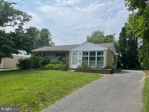 405 W Rosedale Ave, WEST CHESTER, PA, 19382-3568 | Card Image